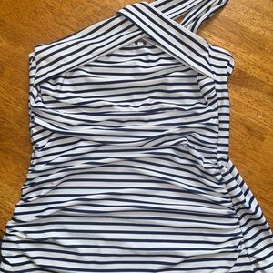 Women’s Striped One-shoulder Tankini Top